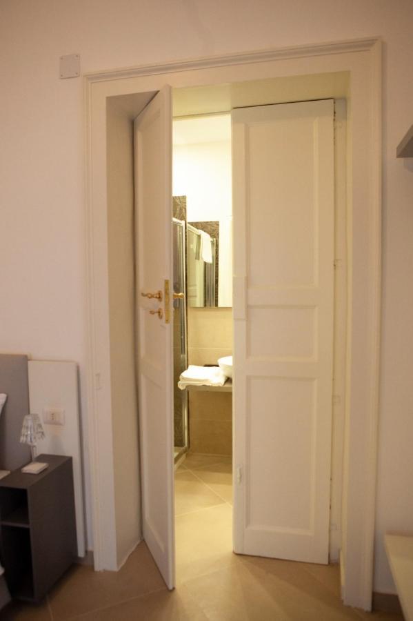 Casapaola B&B Rooms อาชิเรอาเล ภายนอก รูปภาพ
