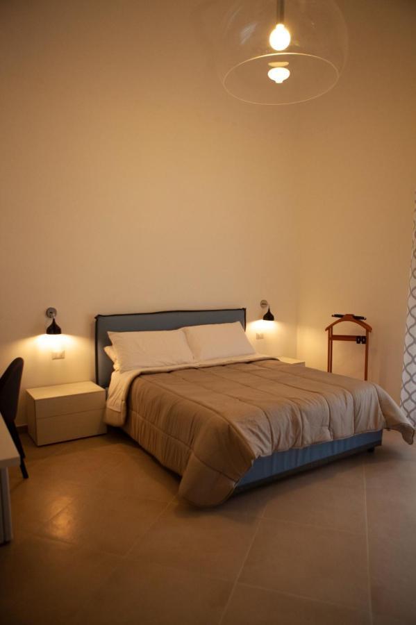 Casapaola B&B Rooms อาชิเรอาเล ภายนอก รูปภาพ